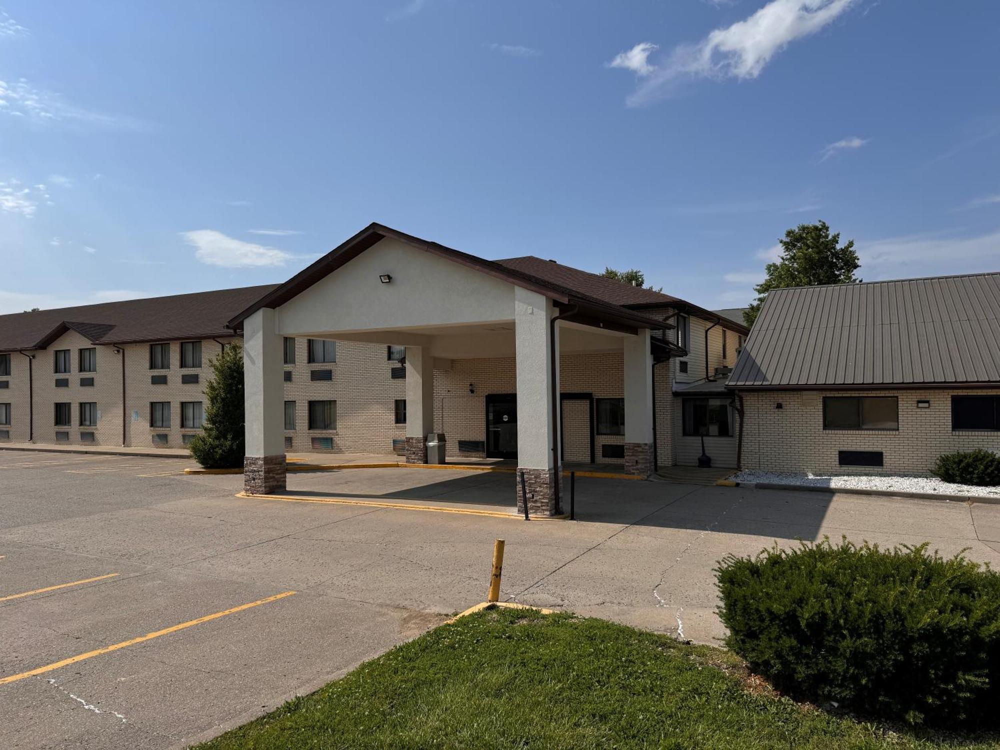 Quality Inn Mount Vernon, Il Εξωτερικό φωτογραφία